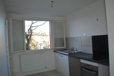 A Vendre Appartement  Feyzin 69320 T4 CLÉS EN MAIN 78m² - 3 ÉTAGE - PARKING & CAVE - 159 000€ FAI 💎