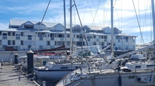 Élégance et Vue Marina au Cœur de Saint-François