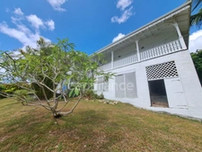 PROPRIÉTÉ D'EXCEPTION AVEC VUE DÉGAGÉE, PISCINE ET JACUZZI