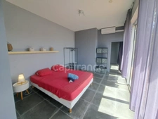 PROPRIÉTÉ D'EXCEPTION AVEC VUE DÉGAGÉE, PISCINE ET JACUZZI