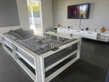 PROPRIÉTÉ D'EXCEPTION AVEC VUE DÉGAGÉE, PISCINE ET JACUZZI