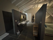 PROPRIÉTÉ D'EXCEPTION AVEC VUE DÉGAGÉE, PISCINE ET JACUZZI