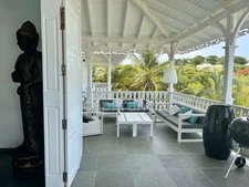 PROPRIÉTÉ D'EXCEPTION AVEC VUE DÉGAGÉE, PISCINE ET JACUZZI