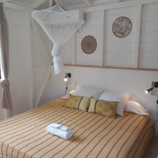 Havre Tropical avec bungalow et piscine  4P – Sainte-Anne