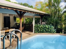 Havre Tropical avec bungalow et piscine  4P – Sainte-Anne