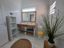 Duplex au cœur de Saint-François – Élégance, volume et douceur de vivre