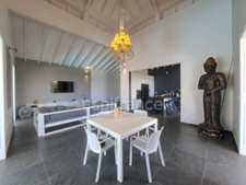 PROPRIÉTÉ D'EXCEPTION AVEC VUE DÉGAGÉE, PISCINE ET JACUZZI