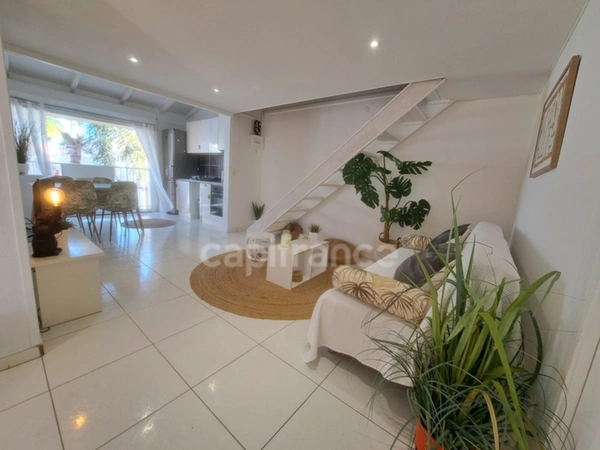 Duplex au cœur de Saint-François – Élégance, volume et douceur de vivre