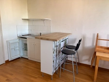 Square Rameau, A louer studio de 25m2 dans une grande maison de maitre