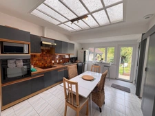 A vendre, jolie maison située à proximité de la place Alexandre Dumas à Lille Saint Maurice