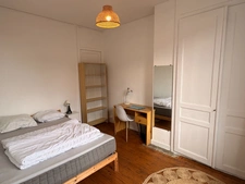 A vendre, jolie maison située à proximité de la place Alexandre Dumas à Lille Saint Maurice
