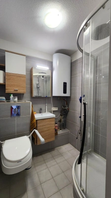 Appartement spacieux, lumineux, très bien équipé, confortable, clim, double vitrage, Alco  