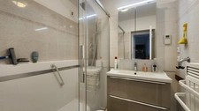 Appartement spacieux, lumineux, très bien équipé, confortable, clim, double vitrage, Alco  