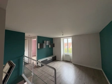 Bazemont centre – Ensemble immobilier 160 m² + dépendances – 6 pièces