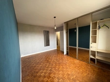 Bazemont centre – Ensemble immobilier 160 m² + dépendances – 6 pièces