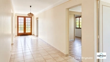 Maison à vendre - 6 pièces, 156m² à Avrainville - sous-sol total et terrain arboré de 1 555 m² 