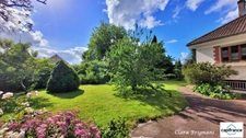 Maison à vendre - 6 pièces, 156m² à Avrainville - sous-sol total et terrain arboré de 1 555 m² 