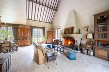 Maison longère à rénover, 11 pièces sur 255 m² - La Norville (91)