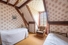 Maison longère à rénover, 11 pièces sur 255 m² - La Norville (91)