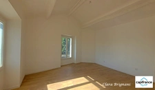 Maison de ville rénovée à vendre, 4 pièces, jardin - SAINT VRAIN
