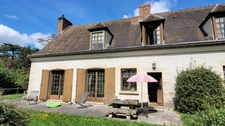 Maison longère à rénover, 11 pièces sur 255 m² - La Norville (91)