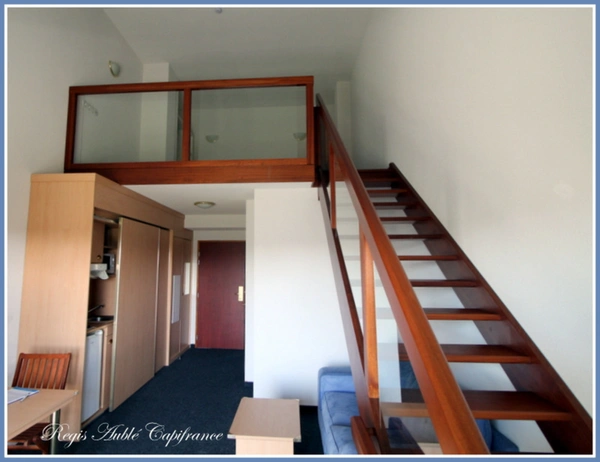 Dpt Ille et Vilaine (35), à vendre à BRUZ appartement T2 en Duplex en résidence sécurisée.  