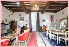 Dpt Ille et Vilaine (35), à vendre CHERRUEIX Propriété de 20 pièces sur 4 hectares.