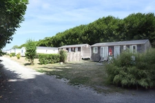 Dpt Ille et Vilaine (35), for sale CHERRUEIX Property with 20 rooms on 4 hectares.