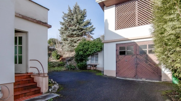 Maison à vendre 5 pièces HESINGUE (68) jardin 725 m2