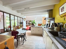 Une maison d'architecte dans un écrin de verdure aux portes de Nantes