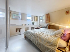 Maison mitoyenne / Appartement de 75m2 et jardin a ALLINGES 299000€