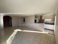 EN EXCLUSIVITE APPARTEMENT T4 TRES BON QUARTIER