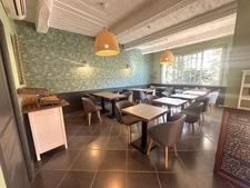 A vendre VAR (83), FDC avec MURS, hotel de charme 3 étoiles, restaurant, piscine, CA 221KE