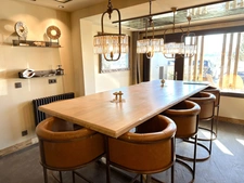 Murs commerciaux à vendre LES SAISIES (73), restaurant 238m2, possibilité acquérir le FDC