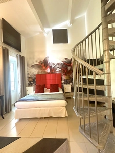 A vendre VAR (83), FDC avec MURS, hotel de charme 3 étoiles, restaurant, piscine, CA 221KE