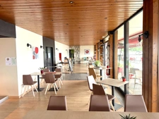 Locaux commerciaux, murs à vendre BOURDEAU (73), restaurant 160m2 à rénover avec logement 90m2