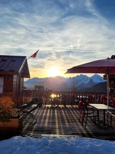 A vendre FDC et MURS, SAVOIE Sports d'Hiver à 1650m, Hotel*** Restaurant Terrasse CA 828KE EBE 204KE