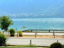 A vendre AIX LES BAINS / TRESSERVE (73), MURS restaurant 250 m2, vue panoramique Lac du Bourget 