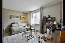 Maison contemporaine aux belles prestations !