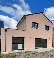 Maison neuve en frais d'acte réduit à 2,5%. Disponible de suite !