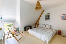 Chaumière contemporaine dans magnifique environnement verdoyant !