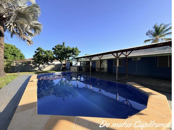 Maison à vendre Maison de 124 m² sur une terrain de 1007 m² sur KOUROU (973)