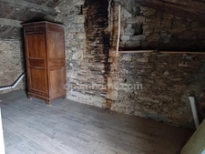 Maison à  rénover avec beau potentiel - Calme et campagne au rendez-vous