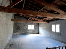 Maison atypique et son studio