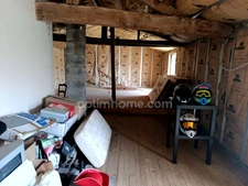 Longère à rénover dans un petit hameau