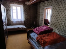 Maison à  rénover avec beau potentiel - Calme et campagne au rendez-vous