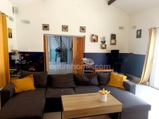 Maison atypique et son studio
