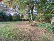 Superbe Terrain à vendre de 2 028,00 m² à HAUX (33).