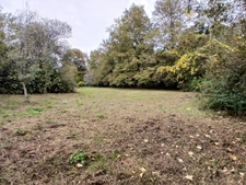 Créon – Parcelle foncière 3006 m² avec potentiel de découpe
