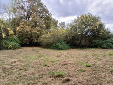 Créon – Parcelle foncière 3006 m² avec potentiel de découpe